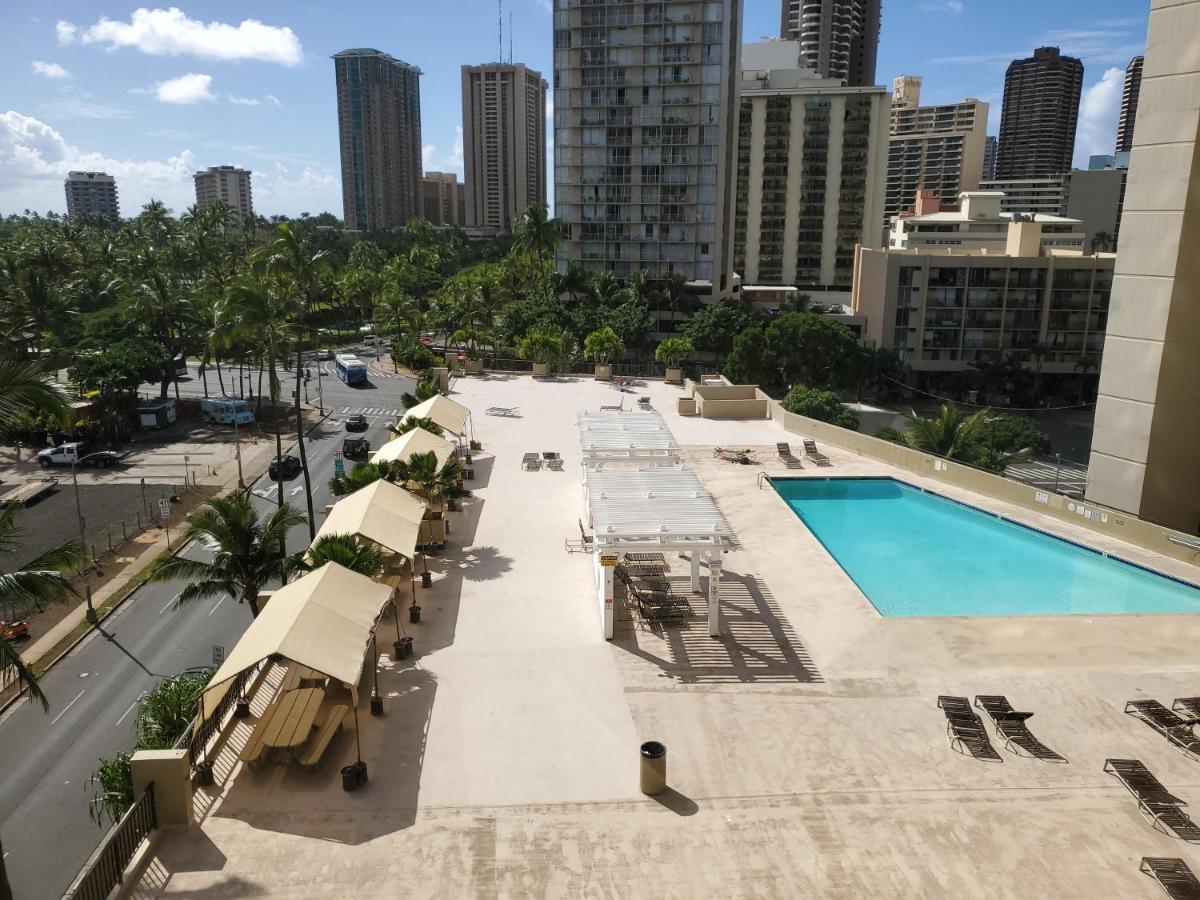 Waikiki Beach Cozy Studio No Resort Fee Гонолулу Екстер'єр фото